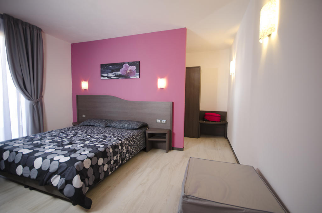 Hotel Rainbow Resort Marsala Quarto foto